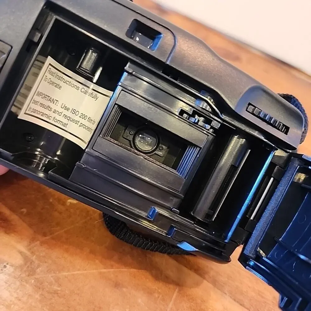 Vintage Ultronic Panoramic Camera 35mm Film Point & Shoot Silver Camera EUC‎